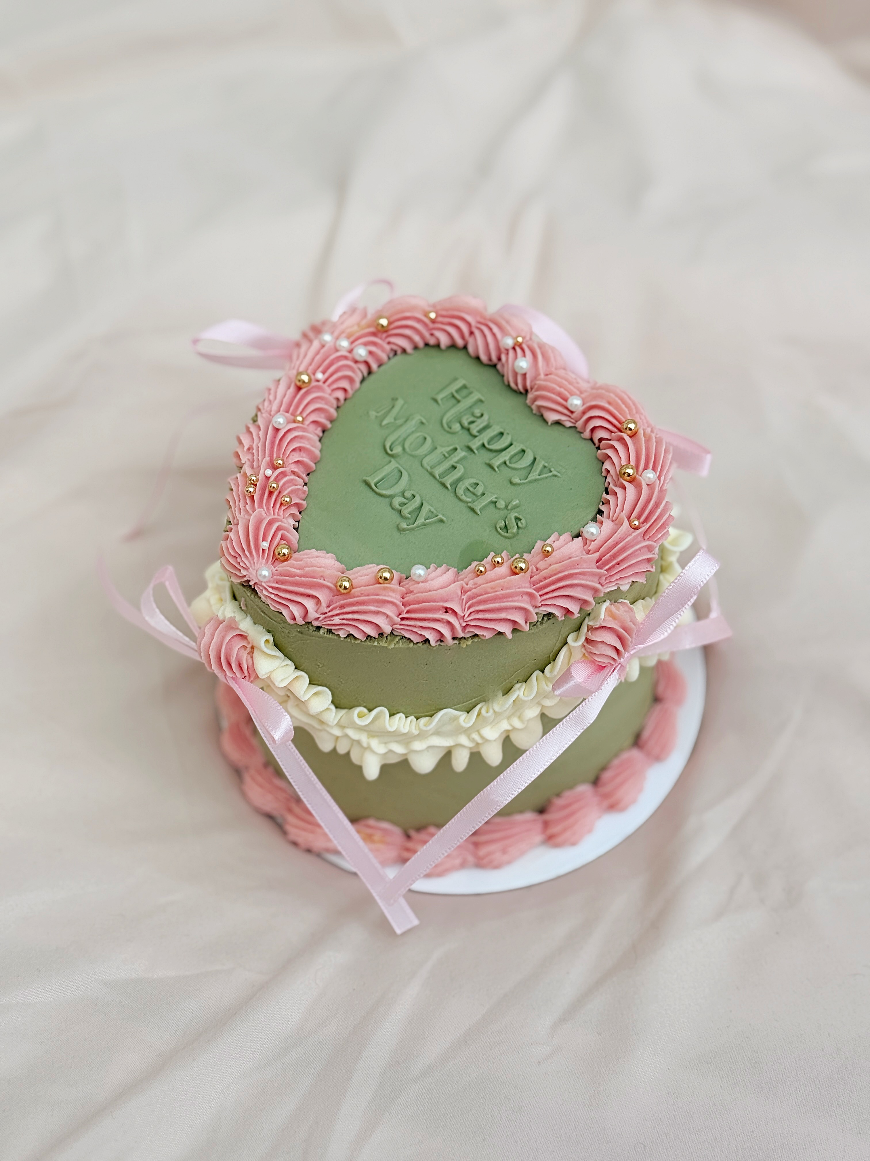 Mother’s Day 4” 4-Layer Heart Cake with Bows